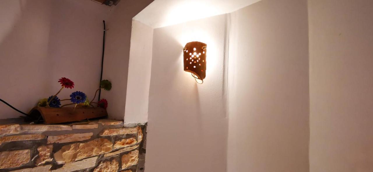 Eti And Mia Holiday Apartments Muntic Экстерьер фото