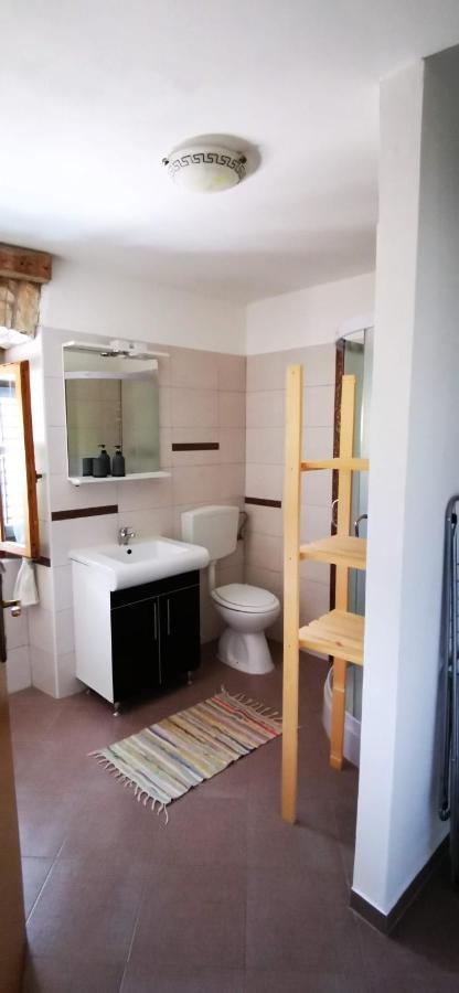 Eti And Mia Holiday Apartments Muntic Экстерьер фото